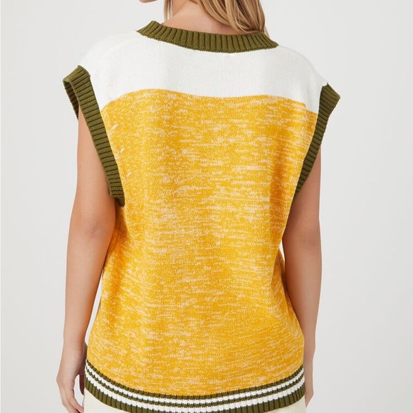 NWTππππ FOREVER 21 SWEATER VEST - Picture 3 of 4
